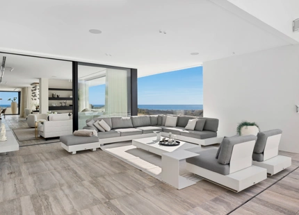 IMPRESIONANTE VILLA CONTEMPORÁNEA EN VENTA EN LAS COLINAS DEL MONTE MAYOR COUNTRY CLUB, BENAHAVÍS