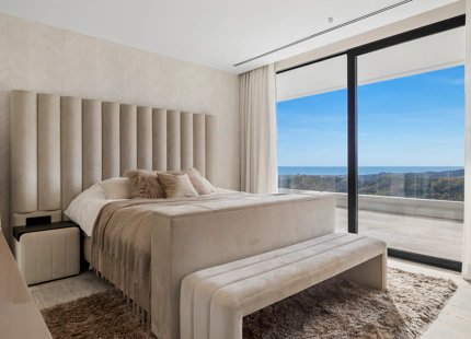 IMPRESIONANTE VILLA CONTEMPORÁNEA EN VENTA EN LAS COLINAS DEL MONTE MAYOR COUNTRY CLUB, BENAHAVÍS