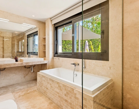 Villa en venta en Supermanzana H, Nueva Andalucia
