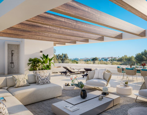 UNDER CONSTRUCTION. Beautiful front line golf penthouse in Guadalmina, Marbella.