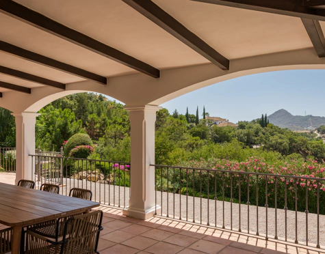 Villa for sale in La Zagaleta, Benahavis