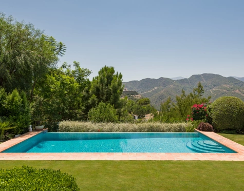 Villa for sale in La Zagaleta, Benahavis