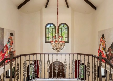 CLASSIC ELEGANT VILLA FOR SALE IN LA ZAGALETA, BENAHAVIS