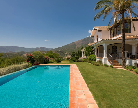 Villa for sale in La Zagaleta, Benahavis