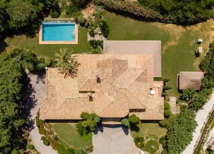 CLASSIC ELEGANT VILLA FOR SALE IN LA ZAGALETA, BENAHAVIS