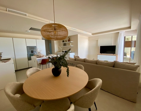 Ground Floor Apartment for sale in Velaya, Estepona East