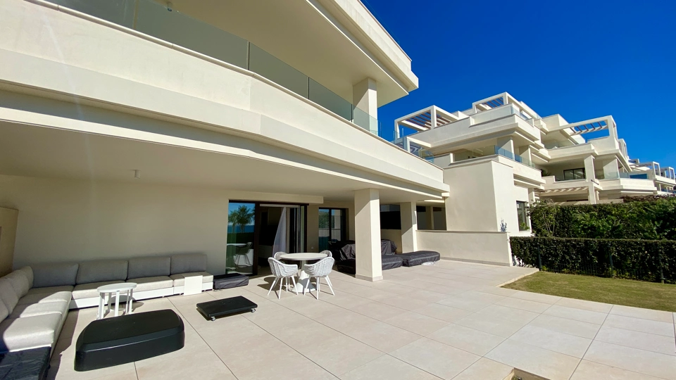 Apartamento Planta Baja en venta en Velaya, Estepona Este