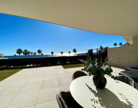 Ground Floor Apartment for sale in Velaya, Estepona East