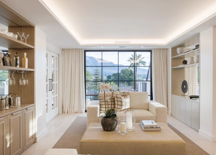 VILLA ANDALUZA REFINADA EN VENTA EN NUEVA ANDALUCÍA, MARBELLA