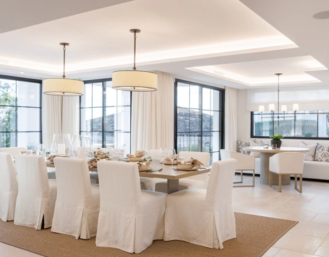 Villa en venta en Nueva Andalucia, Marbella