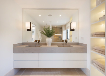 VILLA ANDALUZA REFINADA EN VENTA EN NUEVA ANDALUCÍA, MARBELLA