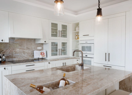 VILLA ANDALUZA REFINADA EN VENTA EN NUEVA ANDALUCÍA, MARBELLA
