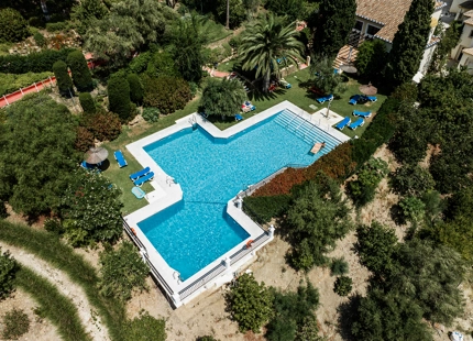 PISO CON IMPRESIONANTE TERRAZA Y VISTAS AL MAR EN VENTA EN MARBELLA