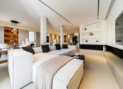 PISO CON IMPRESIONANTE TERRAZA Y VISTAS AL MAR EN VENTA EN MARBELLA
