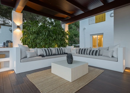 PISO CON IMPRESIONANTE TERRAZA Y VISTAS AL MAR EN VENTA EN MARBELLA