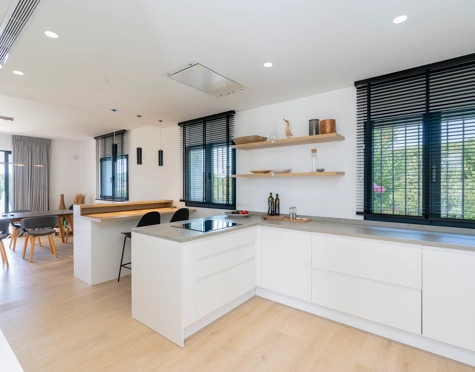 Villa for sale in Paraiso Alto, Benahavis