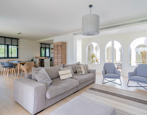 Villa for sale in Paraiso Alto, Benahavis