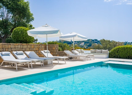 EXQUISITA VILLA DE ARQUITECTURA ANDALUZA EN VENTA EN EL PARAISO ALTO, BENAHAVÍS