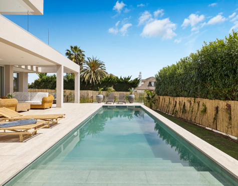Villa for sale in San Pedro de Alcantara