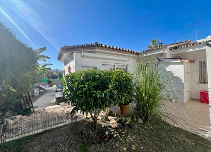 Casa en venta en Nueva Andalucia, Marbella