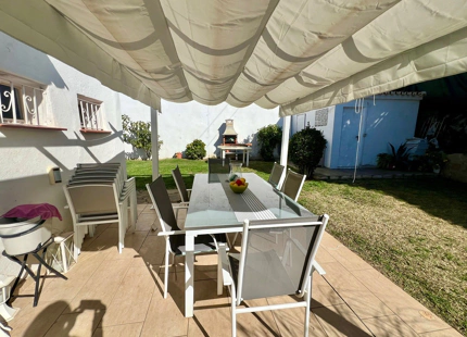 Casa en venta en Nueva Andalucia, Marbella