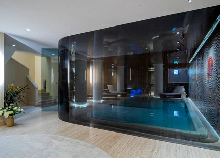 IMPRESIONANTE VILLA RENOVADA EN VENTA EN SIERRA BLANCA