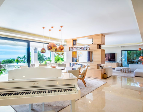 Villa for sale in Sierra Blanca, Marbella Golden Mile