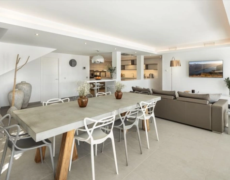 Villa for sale in Centro Plaza, Nueva Andalucia