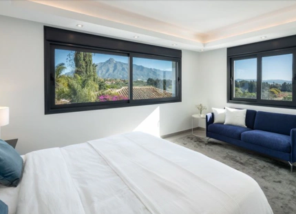 VIBRANTE VILLA EN VENTA EN NUEVA ANDALUCÍA
