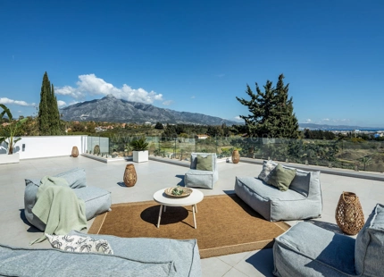 VIBRANTE VILLA EN VENTA EN NUEVA ANDALUCÍA