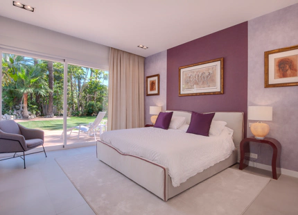 ONE OF A KIND TROPICAL VILLA FOR SALE IN GUADALMINA BAJA