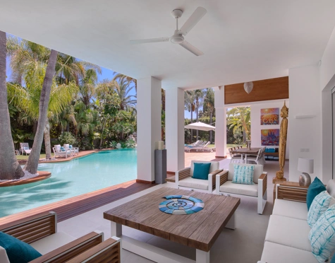 Villa en venta en Guadalmina Baja, San Pedro de Alcantara