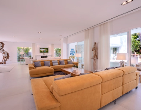Villa en venta en Guadalmina Baja, San Pedro de Alcantara