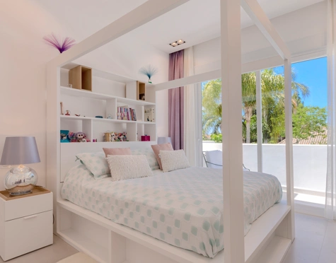 Villa en venta en Guadalmina Baja, San Pedro de Alcantara