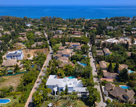 Villa en venta en Guadalmina Baja, San Pedro de Alcantara