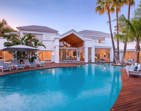 Villa en venta en Guadalmina Baja, San Pedro de Alcantara