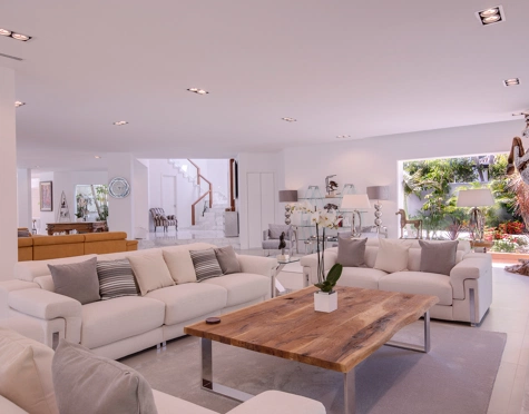 Villa en venta en Guadalmina Baja, San Pedro de Alcantara