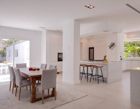 Villa en venta en Guadalmina Baja, San Pedro de Alcantara