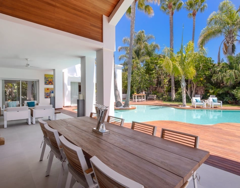 Villa en venta en Guadalmina Baja, San Pedro de Alcantara