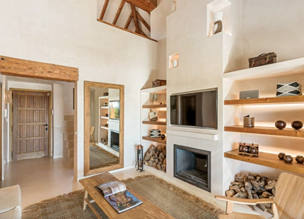 VILLA ESPECTACULAR DE ESTILO PROVENZAL CON VISTAS ÚNICAS EN VENTA EN LAS COLINAS DE ESTEPONA