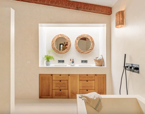 Villa for sale in Estepona Hills, Altos de Estepona