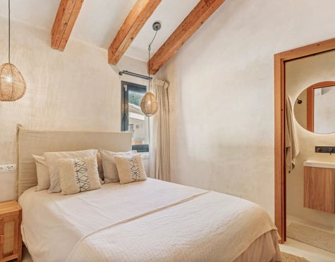 Villa for sale in Estepona Hills, Altos de Estepona