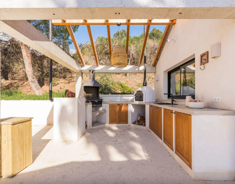 Villa for sale in Estepona Hills, Altos de Estepona