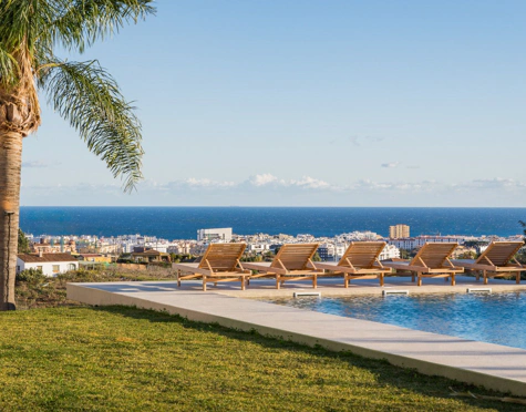Villa for sale in Estepona Hills, Altos de Estepona
