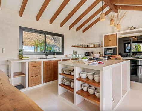 Villa for sale in Estepona Hills, Altos de Estepona