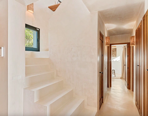 Villa for sale in Estepona Hills, Altos de Estepona