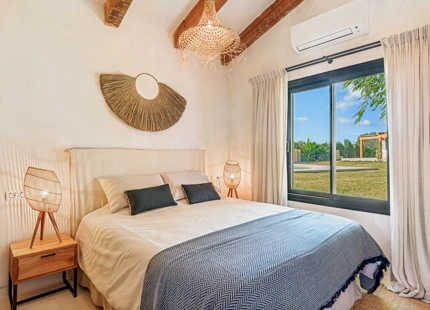 VILLA ESPECTACULAR DE ESTILO PROVENZAL CON VISTAS ÚNICAS EN VENTA EN LAS COLINAS DE ESTEPONA