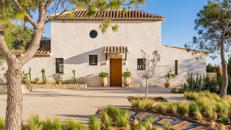 Villa en venta en Estepona Hills, Altos de Estepona