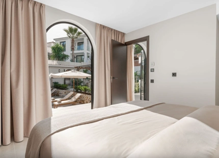 IMPRESIONANTE VILLA REFORMADA EN VENTA EN NUEVA ANDALUCÍA