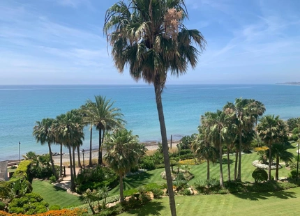 Apartamento en venta en Las Dunas Park, Estepona Este